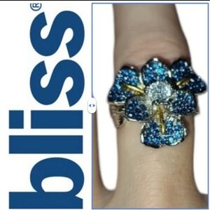 🏅NWT Bliss Micro Pave Tow-Toned Iris with Blue & White Topaz Ring